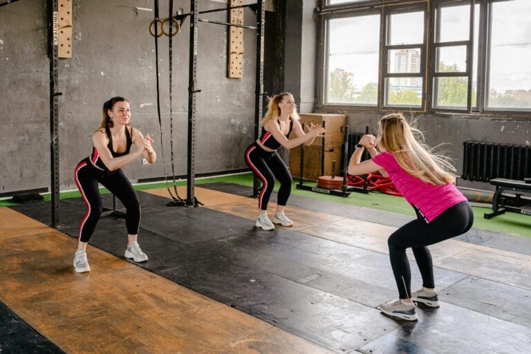 Ultimate Fitness Guide on Personalized Training for Women in Their 20s vs. 30s